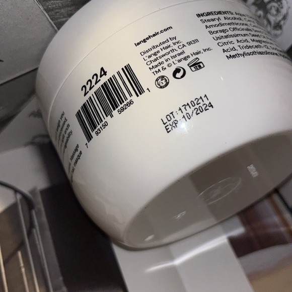 🧖🏻‍♂️⚪️•⚫️ L’ange x Rehab x Spoil thine scalp Vibes•🧖🏻‍♂️⚪️ - Picture 4 of 5